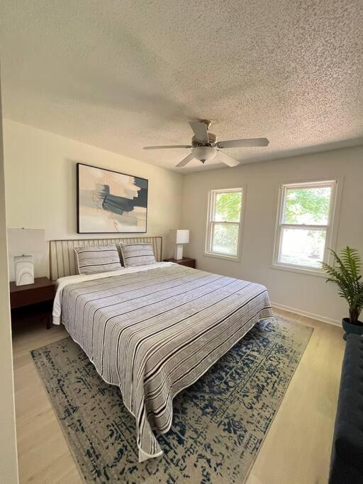 Saugatuck - 1 Bedroom - Sleeps 4 Exterior photo
