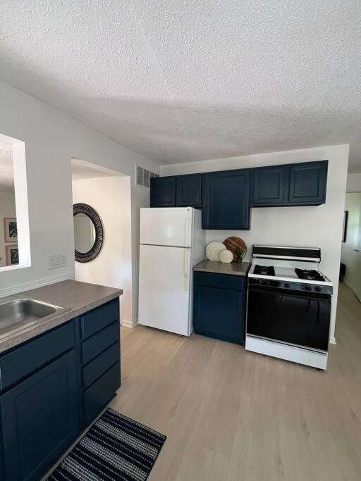 Saugatuck - 1 Bedroom - Sleeps 4 Exterior photo